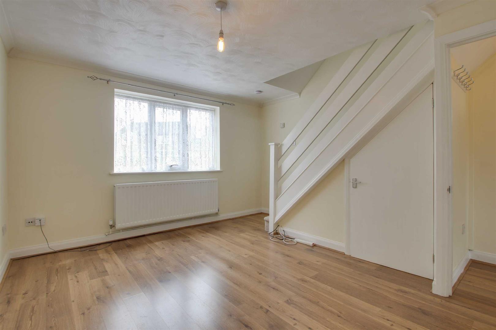 Vyne Crescent, Great Holm, Milton Keynes